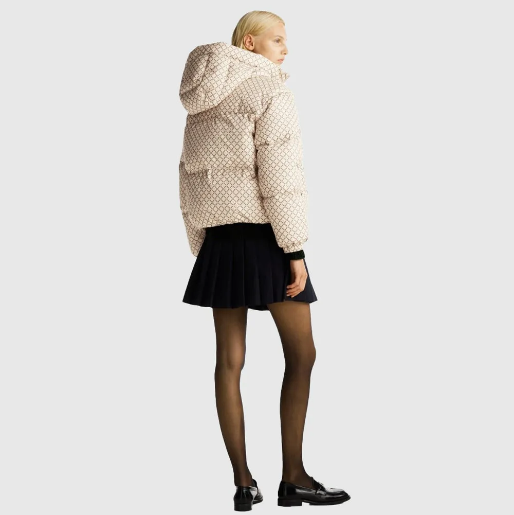 Casual Puffer Jacket - Ivory