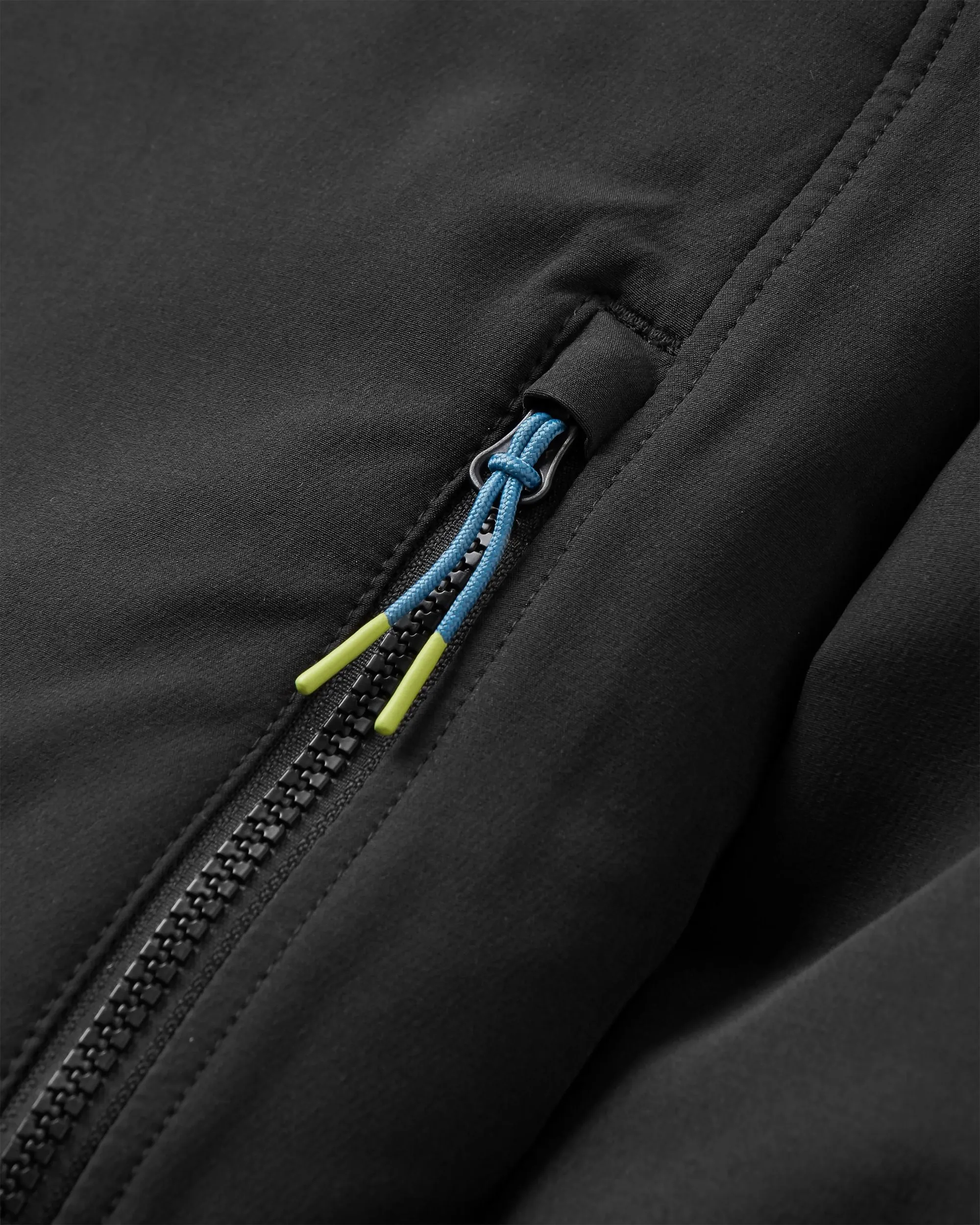 Roamer Recycled Softshell Jacket - Black