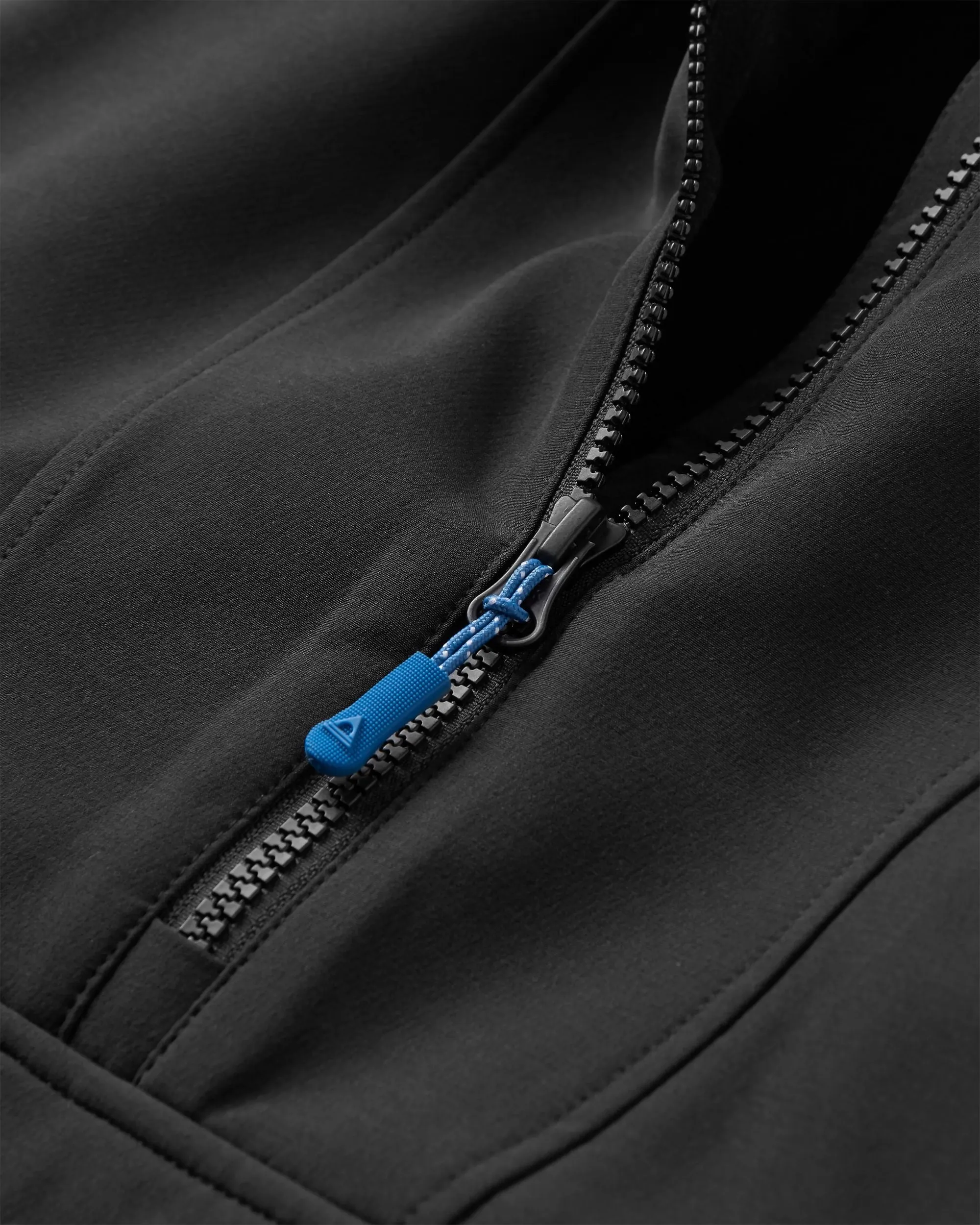 Roamer Recycled Softshell Jacket - Black